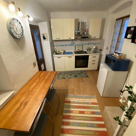 인트라 Casa Baiettini 9 B&B 외부 사진