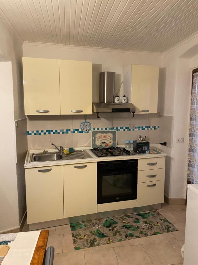 인트라 Casa Baiettini 9 B&B 외부 사진